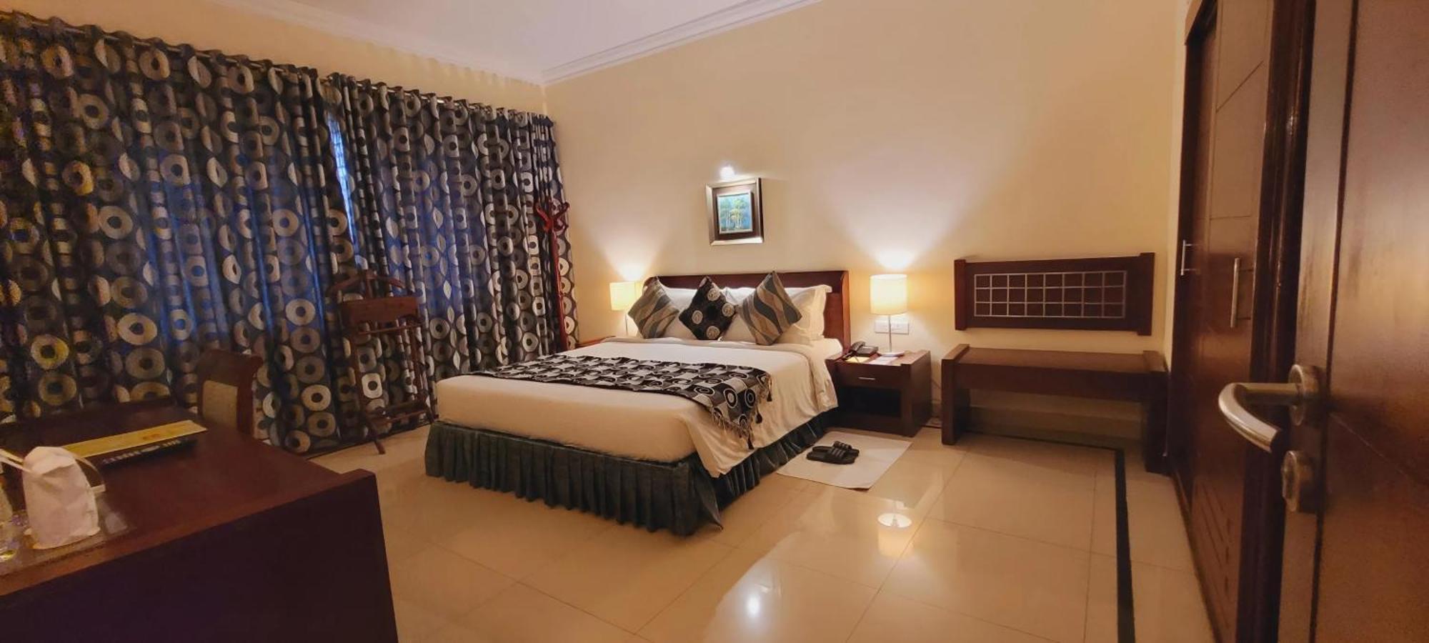 Ashoka Inn Thrissur Zewnętrze zdjęcie