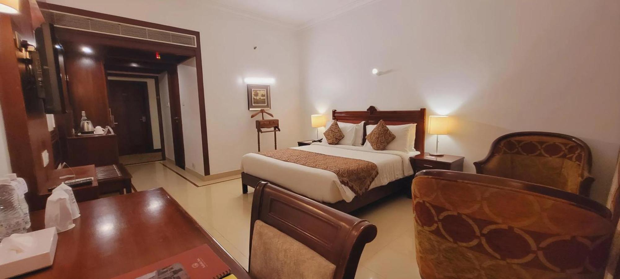 Ashoka Inn Thrissur Zewnętrze zdjęcie