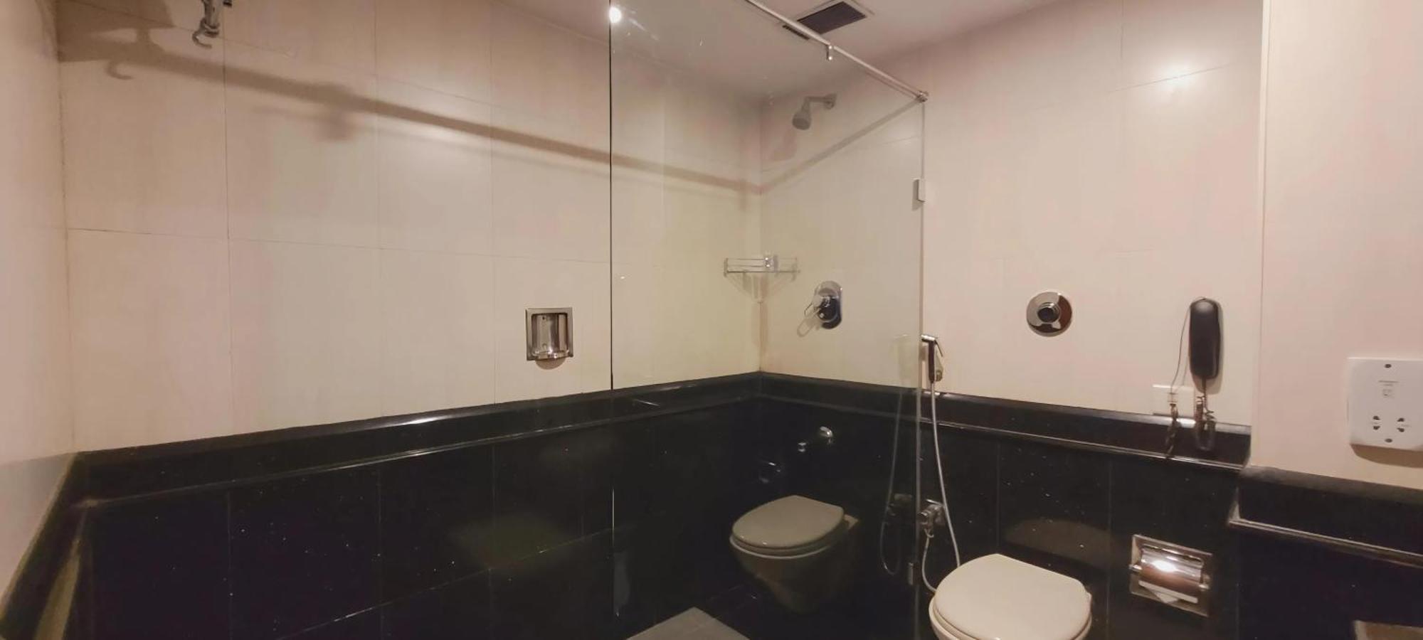 Ashoka Inn Thrissur Zewnętrze zdjęcie