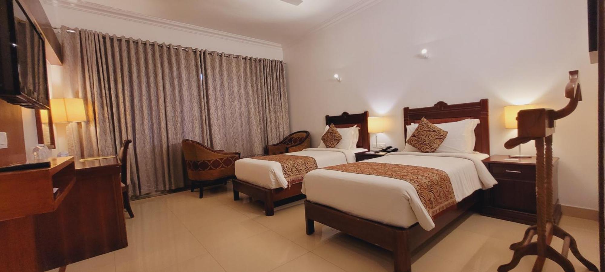Ashoka Inn Thrissur Zewnętrze zdjęcie