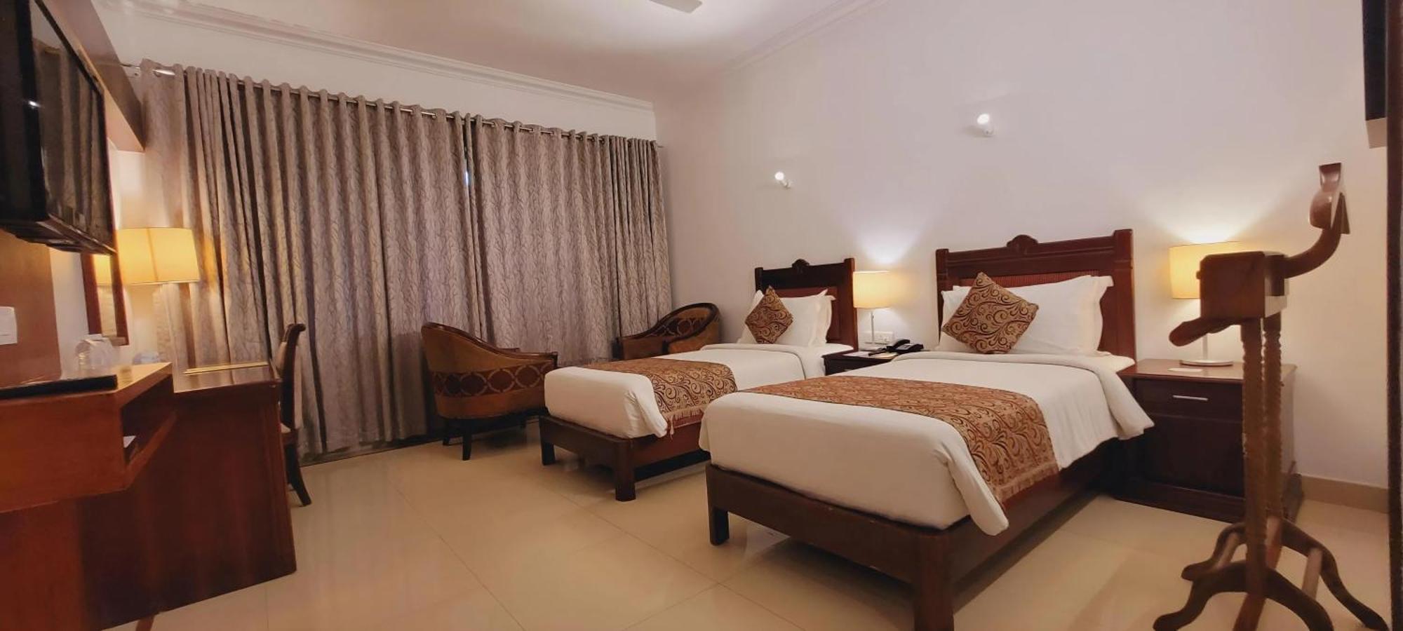Ashoka Inn Thrissur Zewnętrze zdjęcie
