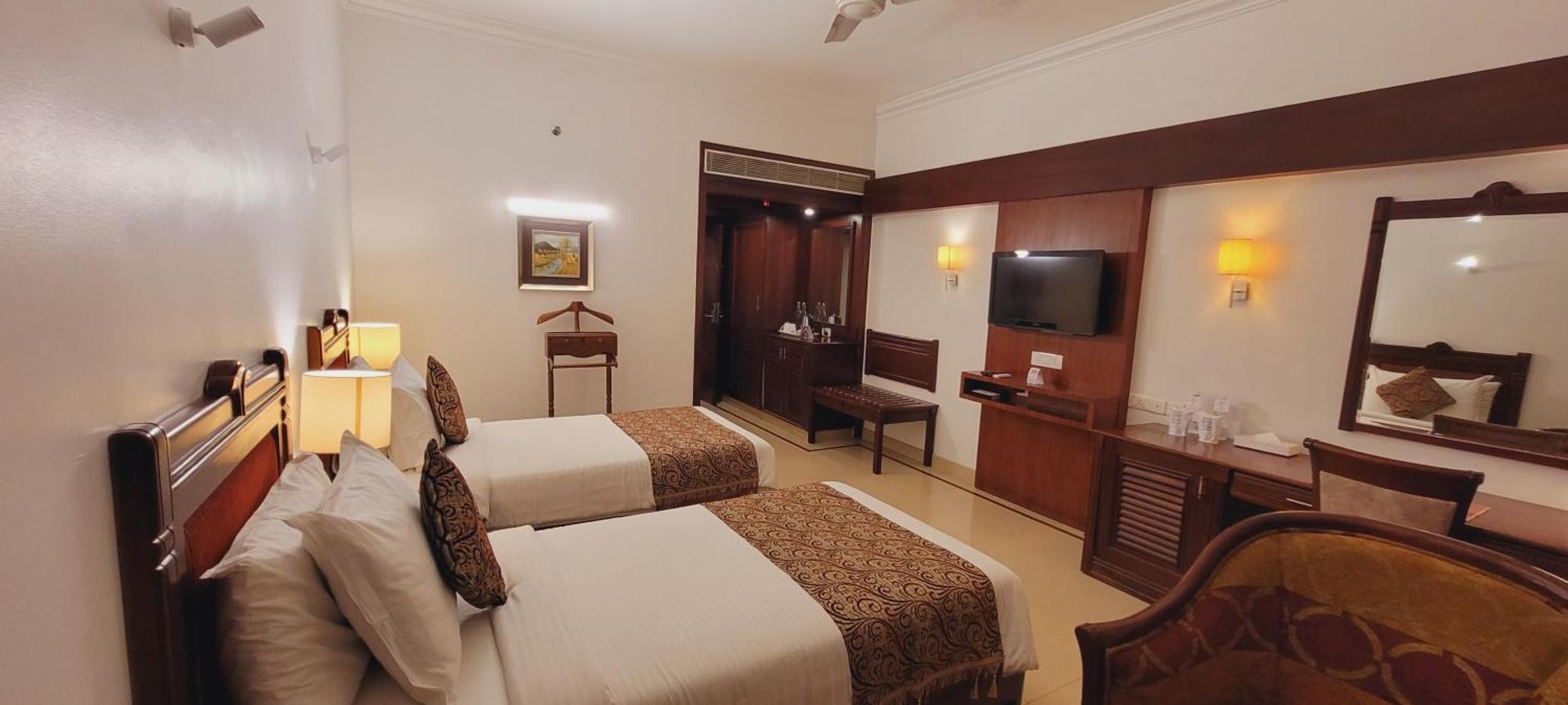 Ashoka Inn Thrissur Zewnętrze zdjęcie